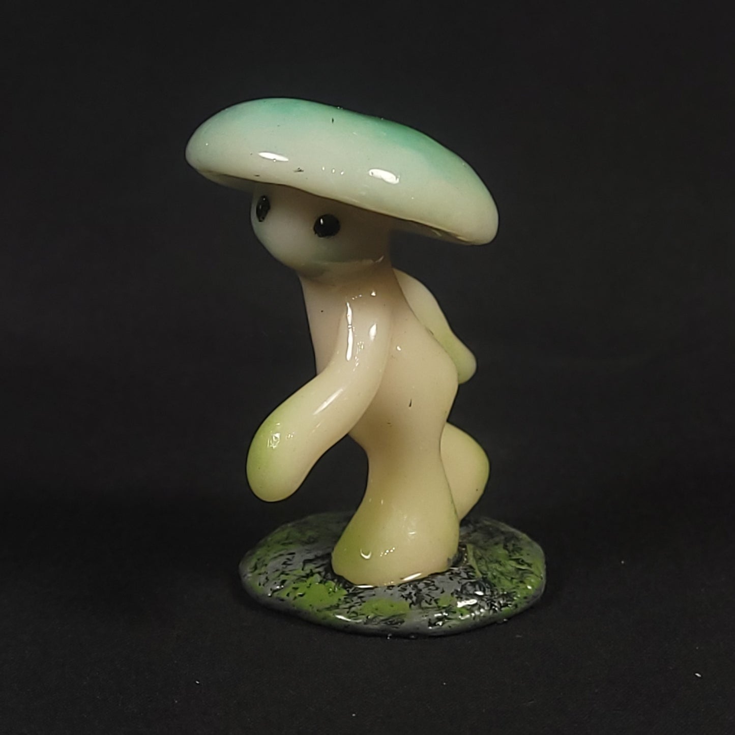 Glowing Shroomen - Blue (Varied)