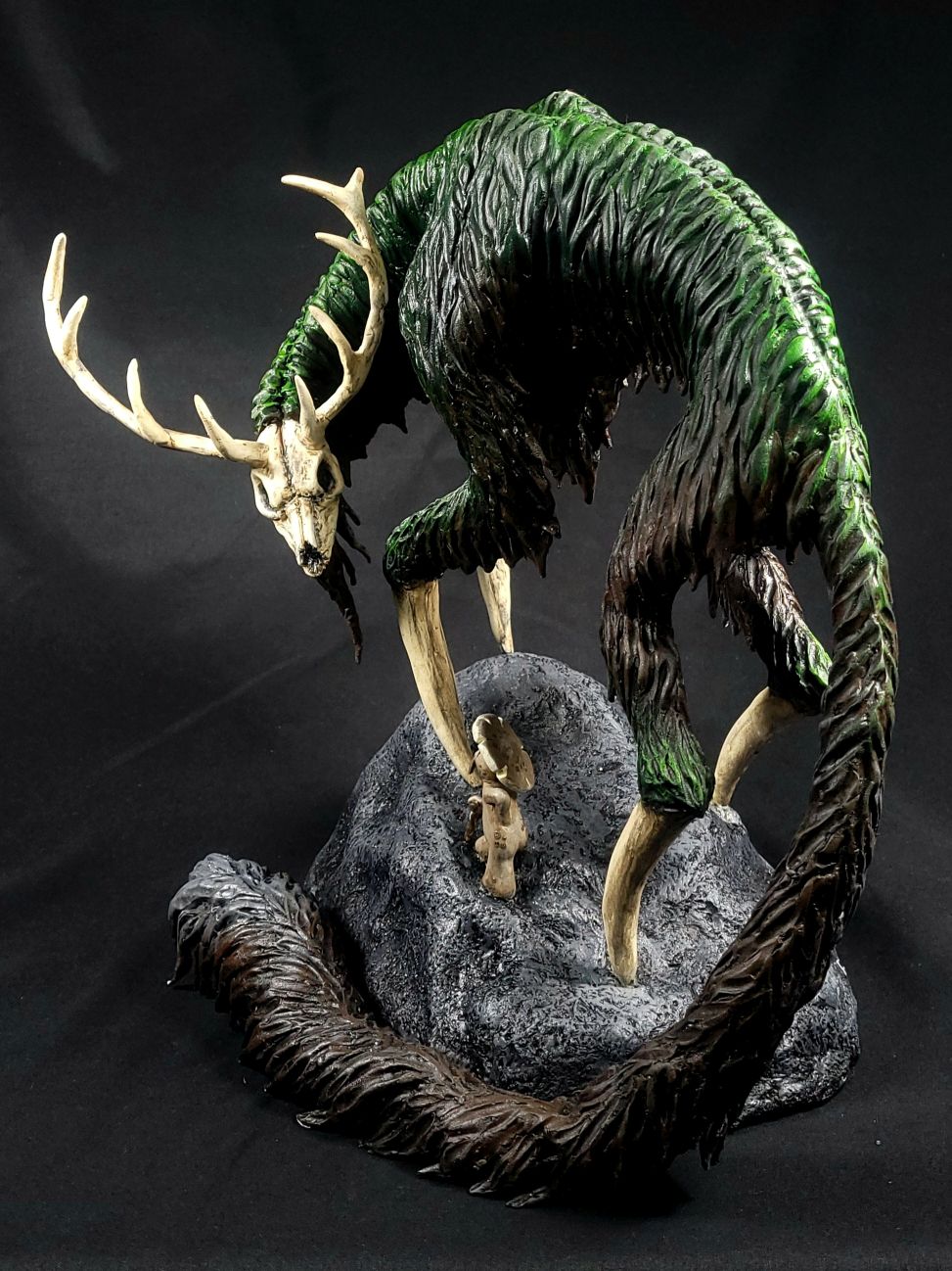 The Elder and the Skuldeer - Master Sculpture