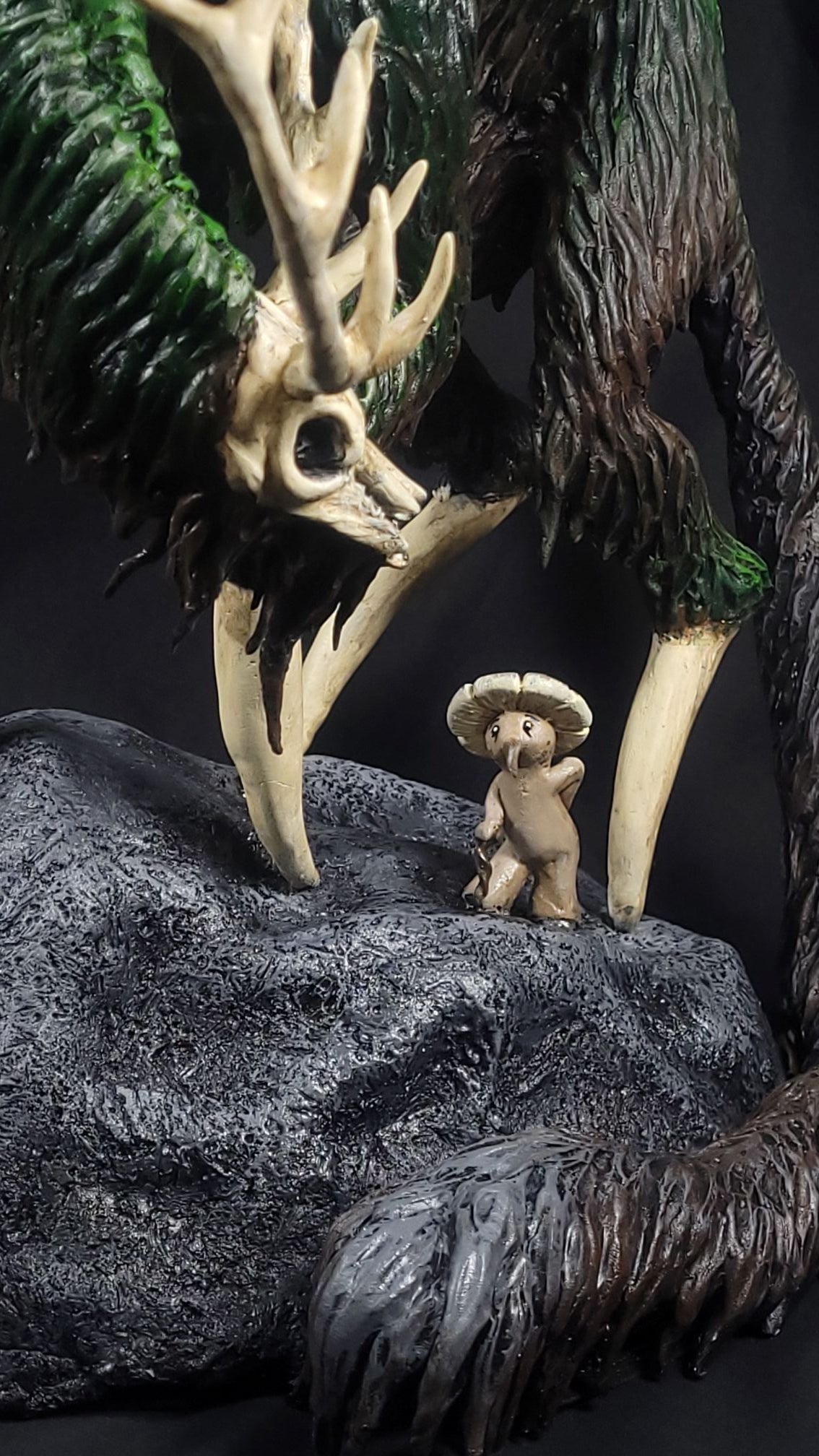 The Elder and the Skuldeer - Master Sculpture