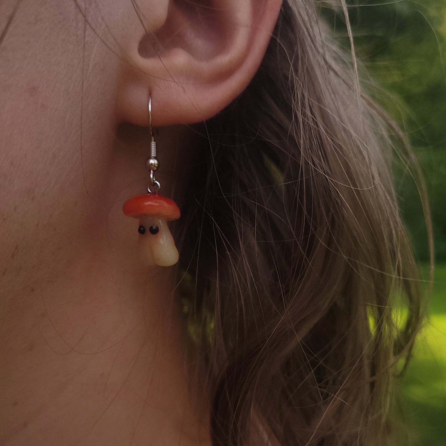 Glowing Sporeling Earrings