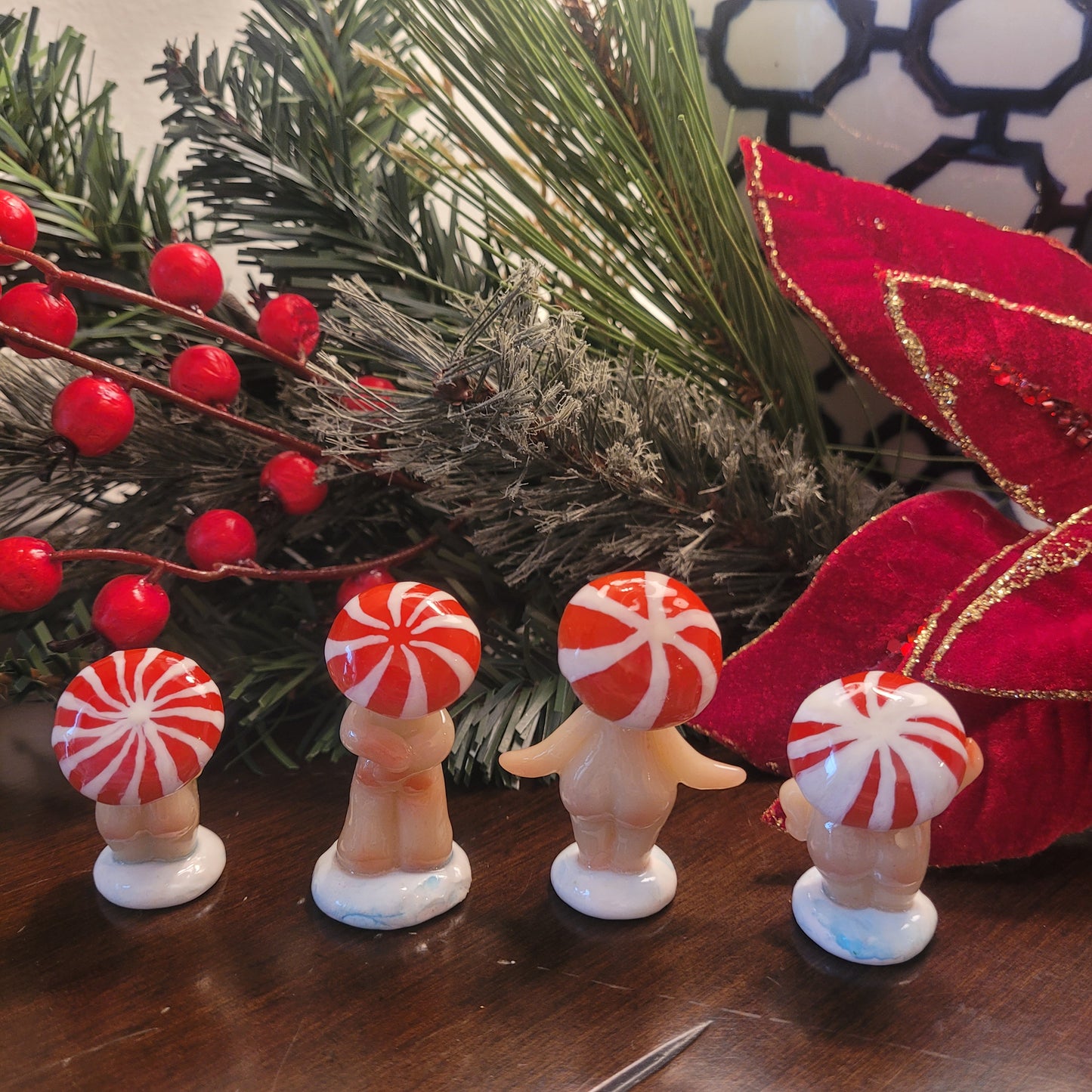 Peppermint Glow Shroomen