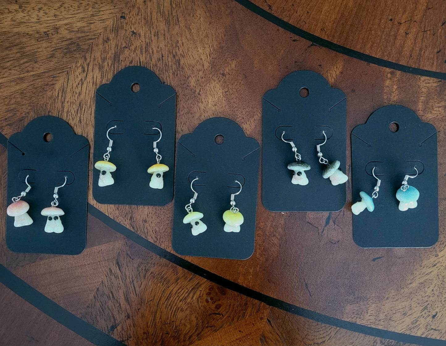 Glowing Sporeling Earrings