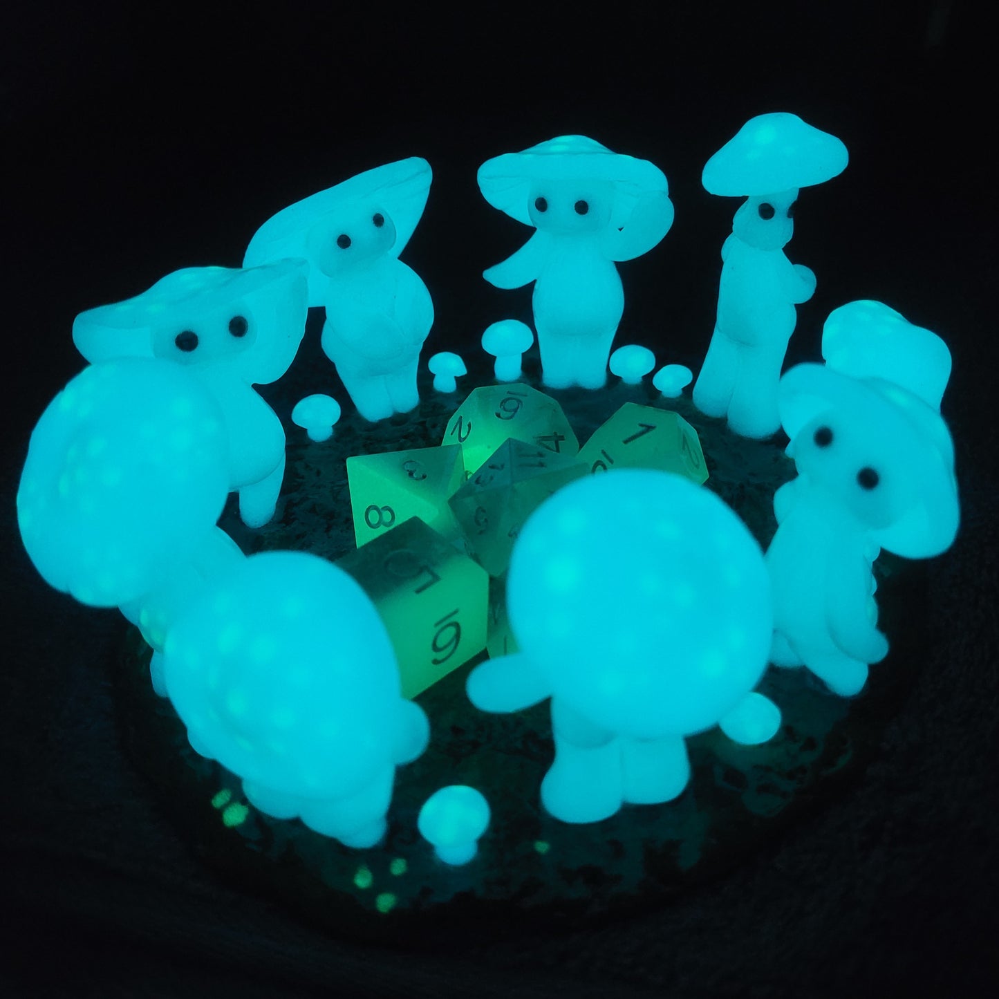 Shroomen Fairy Ring - Mini Sculpture