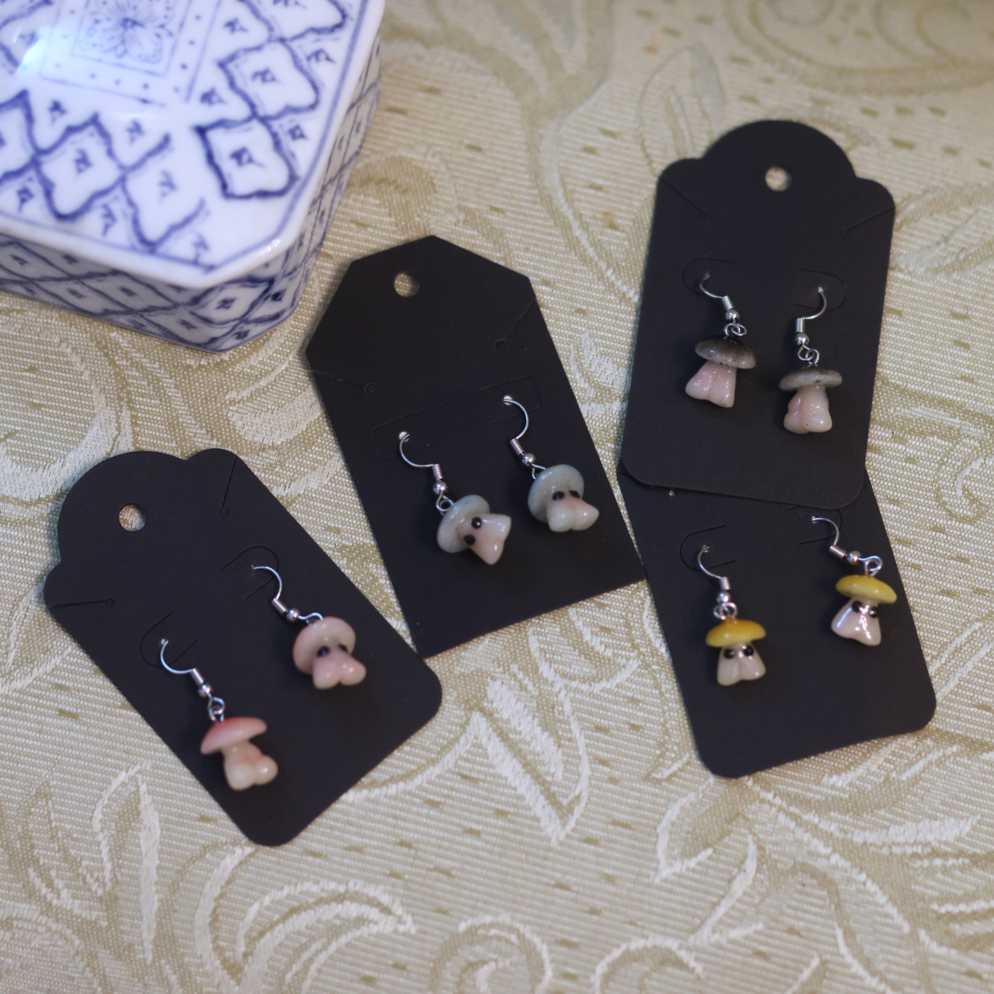 Glowing Sporeling Earrings